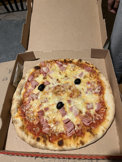 Pizza de Mondial Pizza aux Martres-de-Veyre
