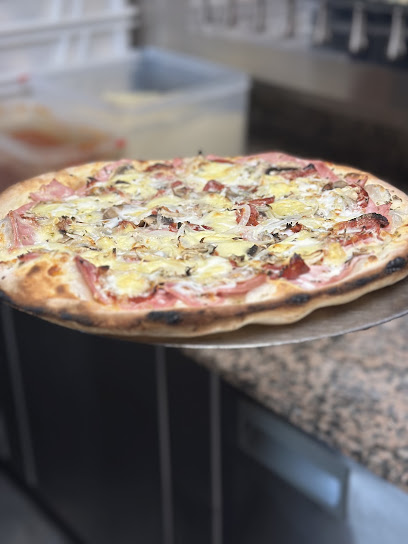 Pizza de Pizzeria des dômes à Varennes